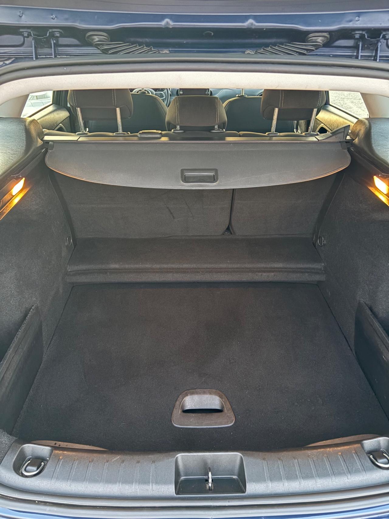 Fiat Tipo 1.6 Mjt S&S SW Lounge