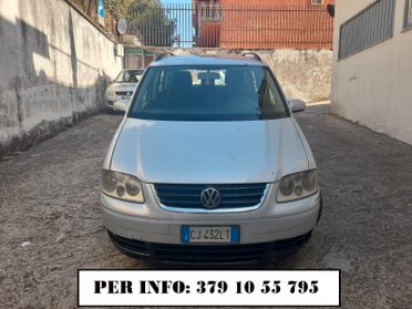 Volkswagen Touran 2.0cc diesel(PRIVATO)-2004
