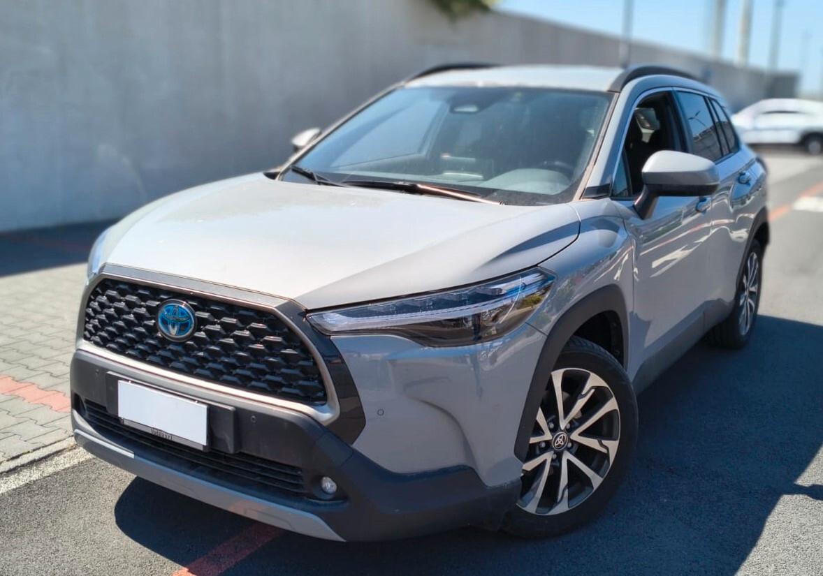Toyota Corolla Cross 2.0 Hybrid 197 CV E-CVT Lounge Light