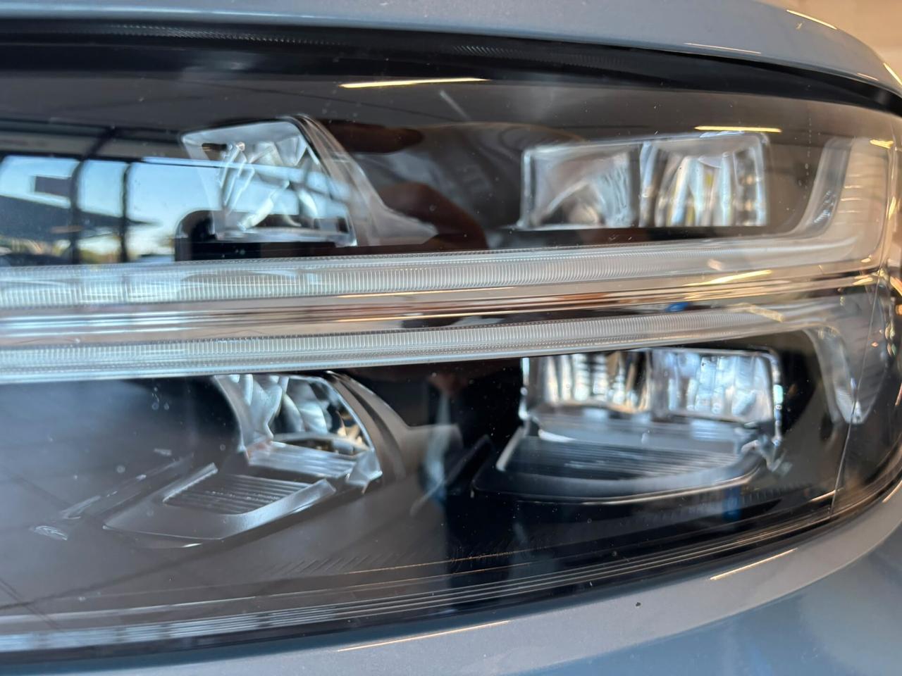 Volvo XC40 MOMENTUM PRO D3 AWD Geartronic