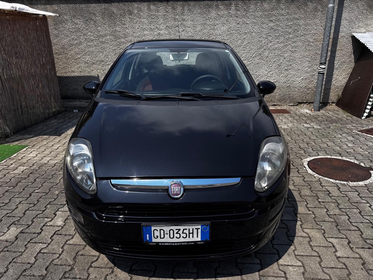 Fiat Punto 1.4 8V 5 porte GPL neopatentati. 96000km