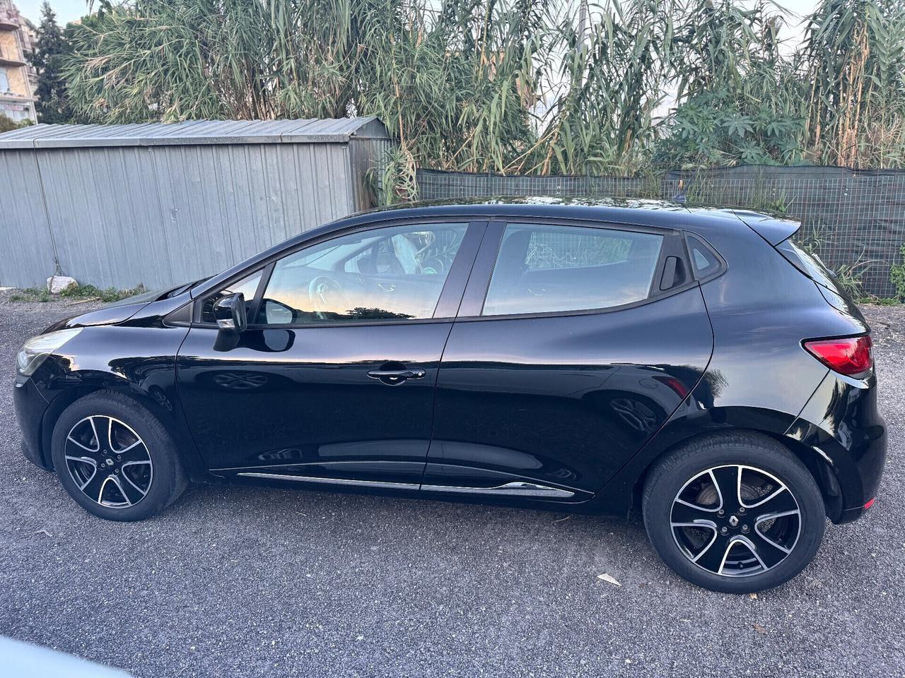 Renault Clio Sporter 1.5 dCi 8V 75CV Live