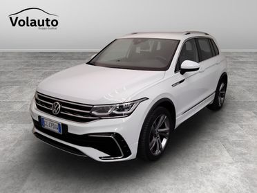 VOLKSWAGEN Tiguan II 2021 - Tiguan 1.5 tsi R-Line 150cv dsg