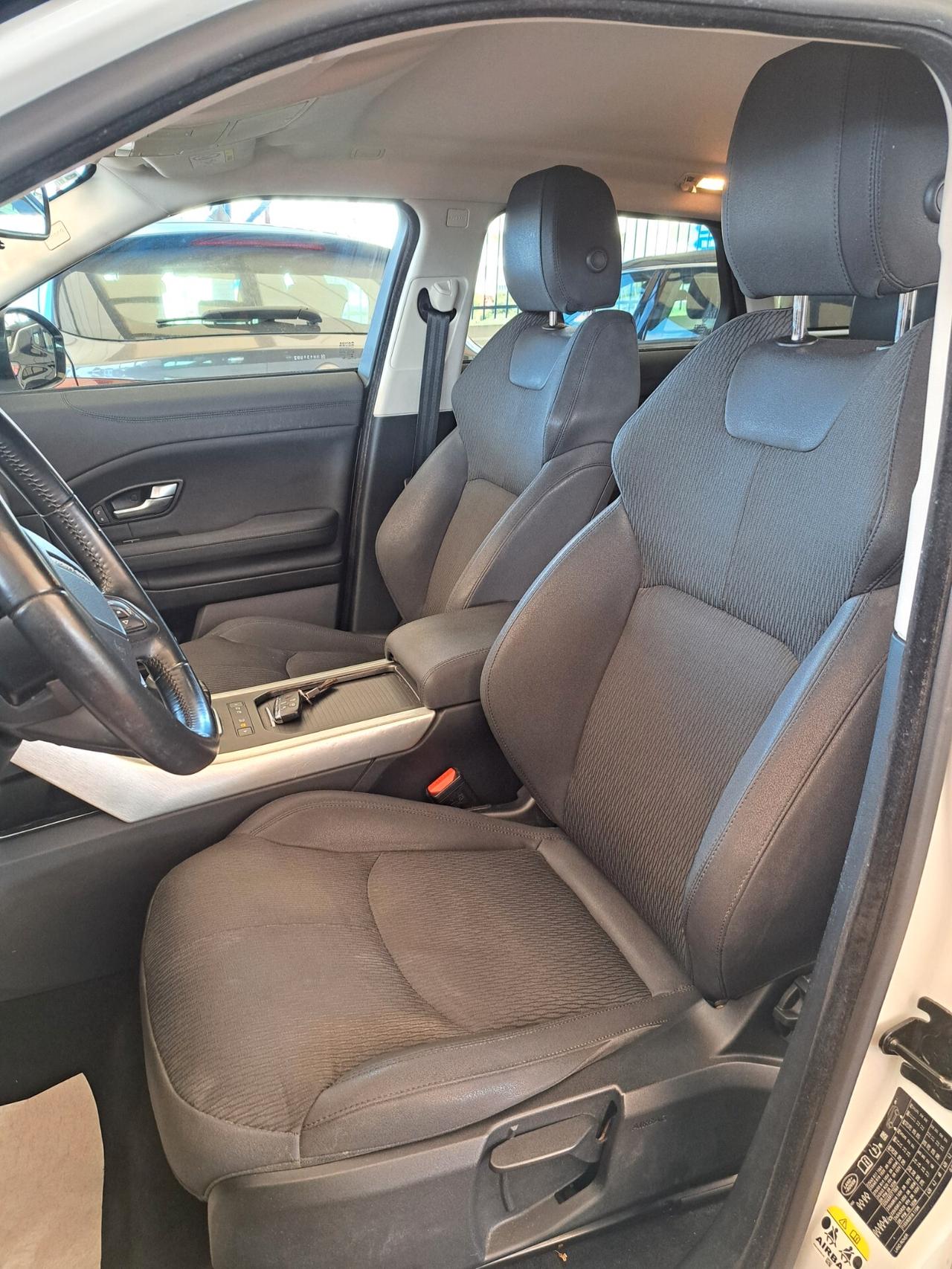 Land Rover Range Evoque 2.0 TD4 150 CV 5p. PURE