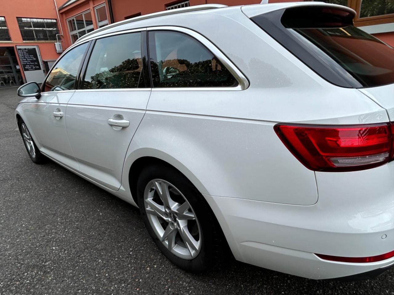 Audi A4 Avant 2.0 TDI 190 CV ultra Business