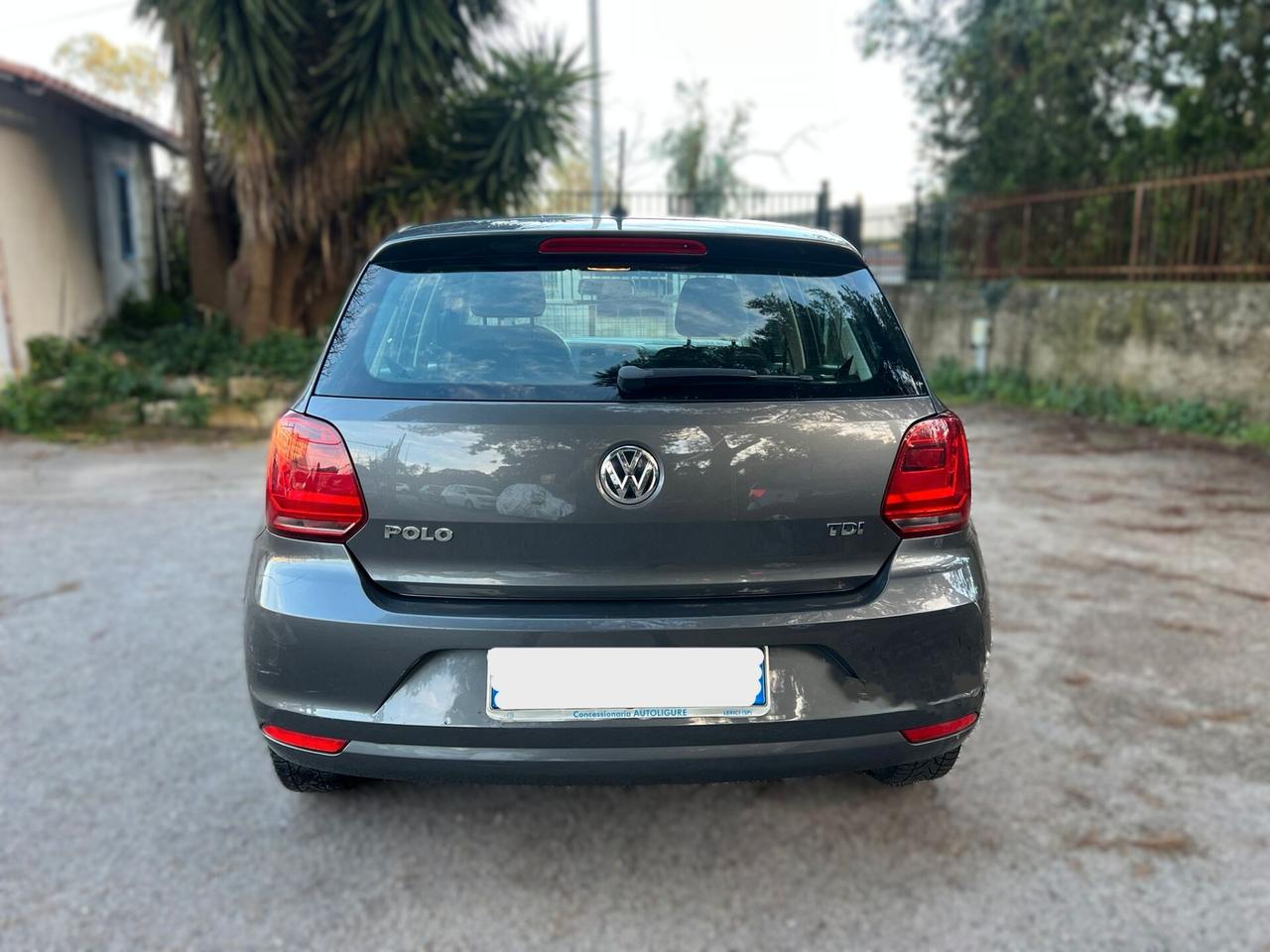 VOLKSWAGEN POLO 1.4 TDI Business 5p - 2017