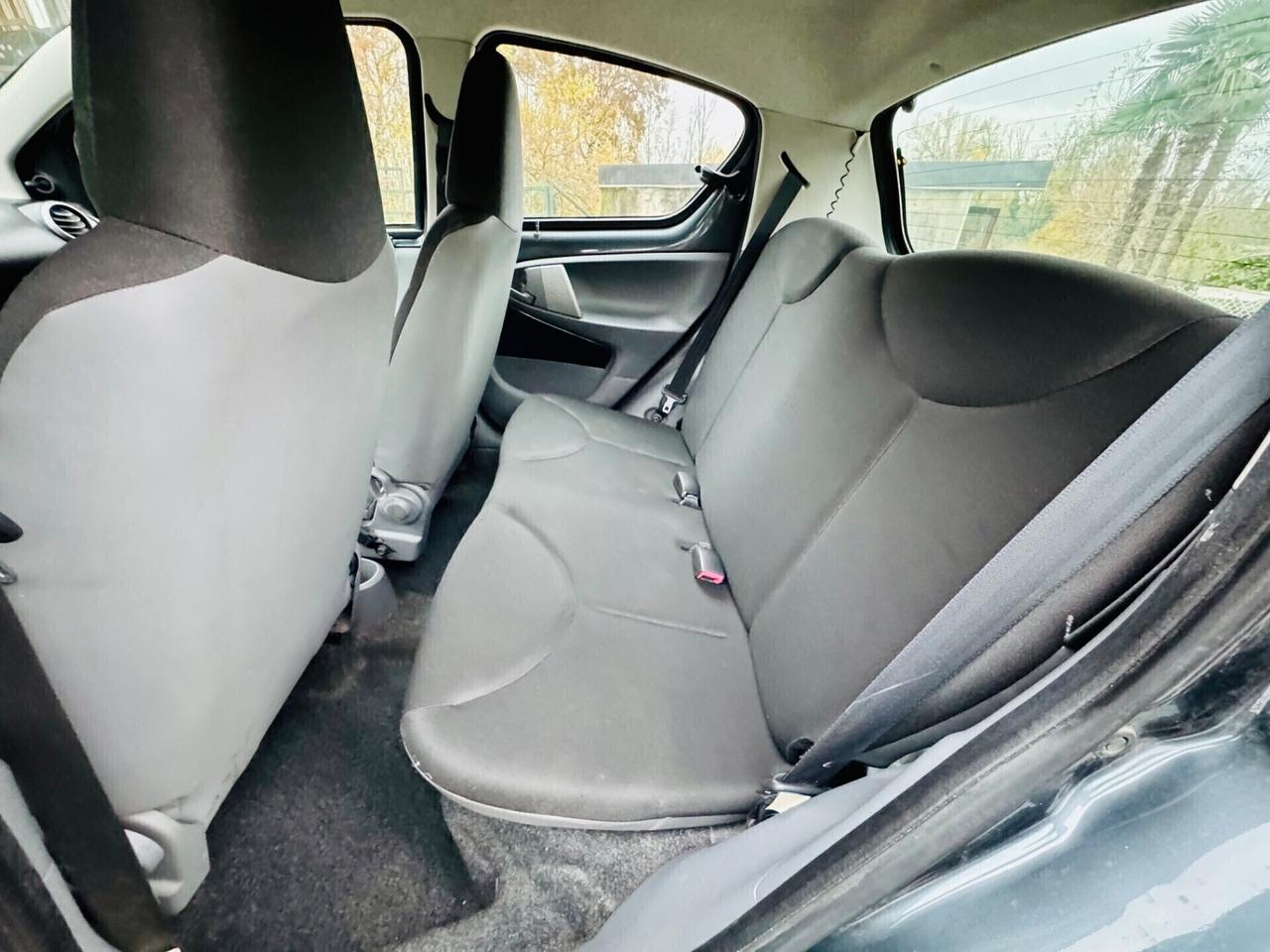 Toyota Aygo 1.0 12V 5 porte