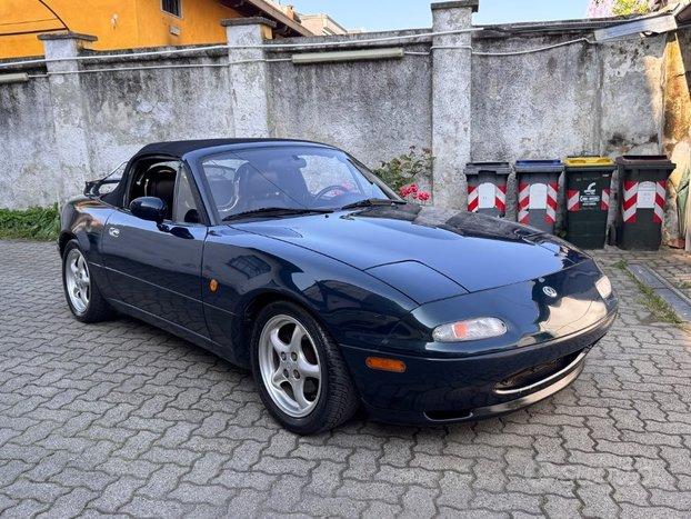 MAZDA MX-5 NA 1.6i 16V cat Montego Blue