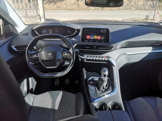 PEUGEOT 3008 BlueHDi 130 S&S Allure Business
