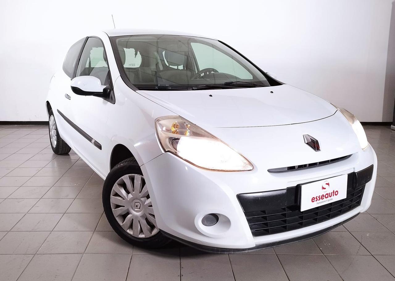 Renault Clio 1.2 16V 3 porte Dynamique OK NEOPATENTATI