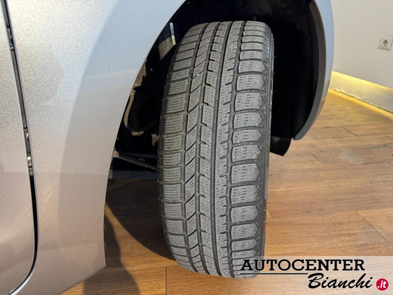 Suzuki Swift 5 Porte Swift 1.2h Top allgrip 4wd my19