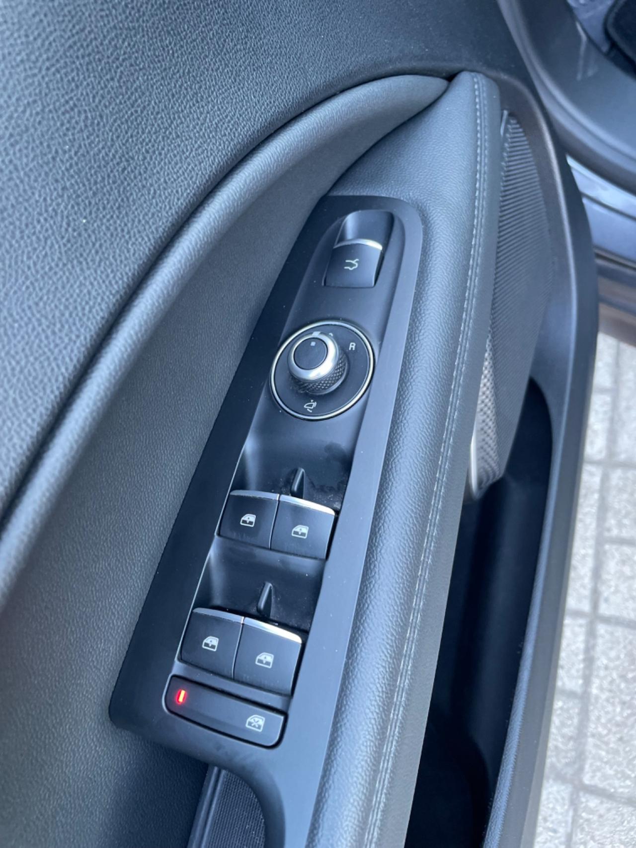 Alfa Romeo Stelvio 2.2 Turbodiesel 190 CV AT8 Q4 TETTUCCIO