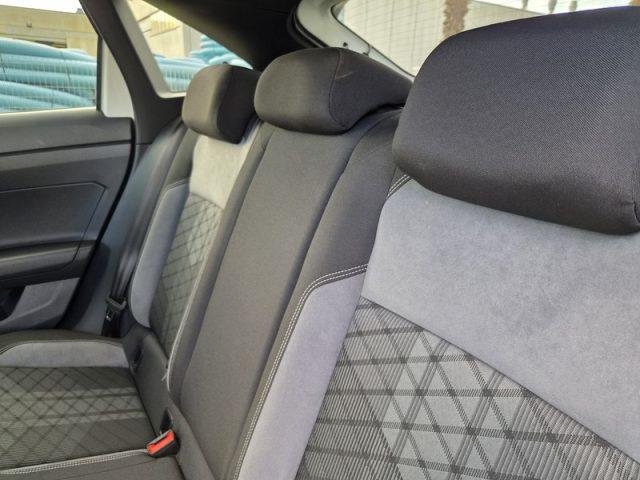 VOLKSWAGEN Taigo 1.0 GPL 110 CV R-Line