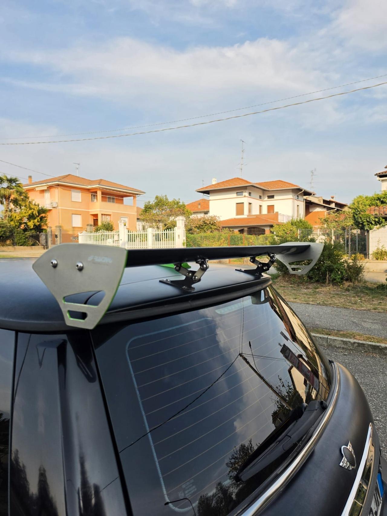 Mini cooper d NEOPATENTATI