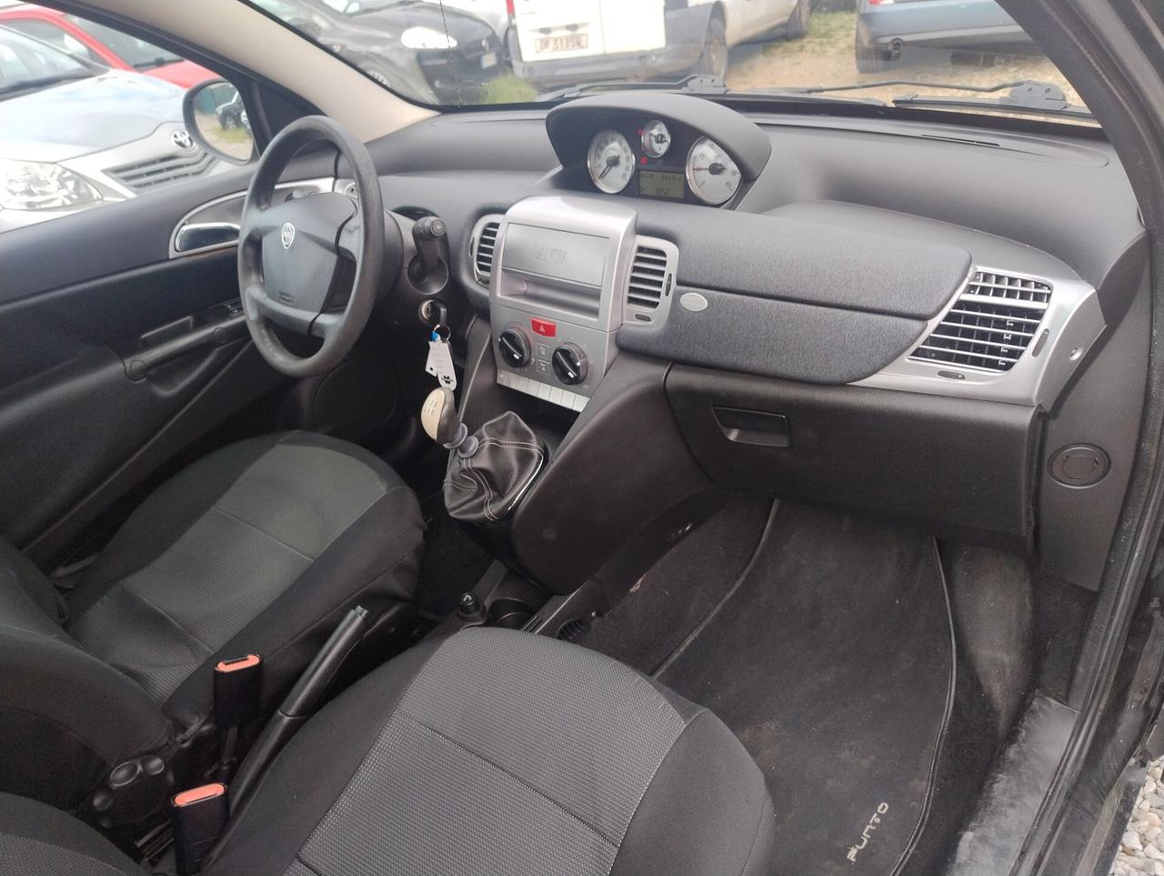Lancia Ypsilon 1.2 Diva