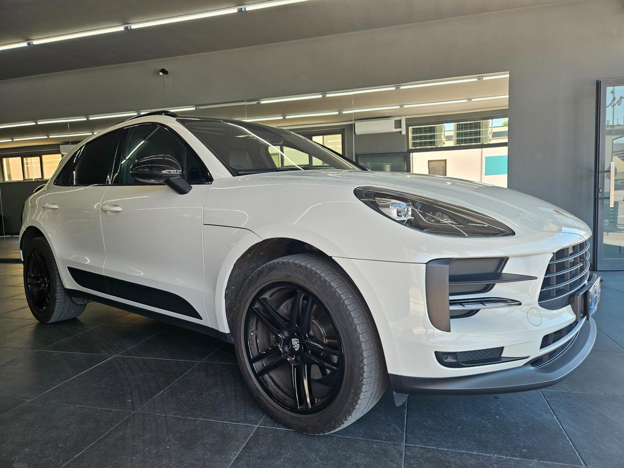 Porsche Macan 2.0 CHRONO SPORT PLUS