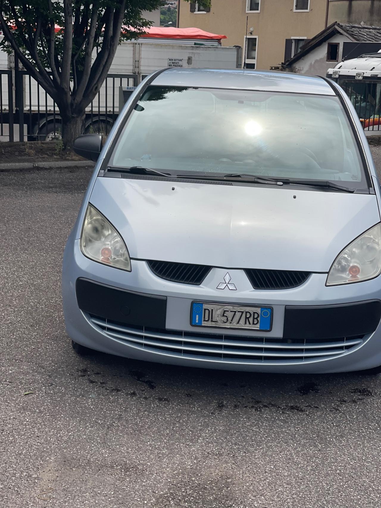 Mitsubishi Colt 1.1 12V 3p. SPORT SI NEOPATENTATI