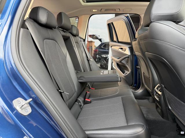 BMW X3 sDrive18d 48V xLine (TETTO)
