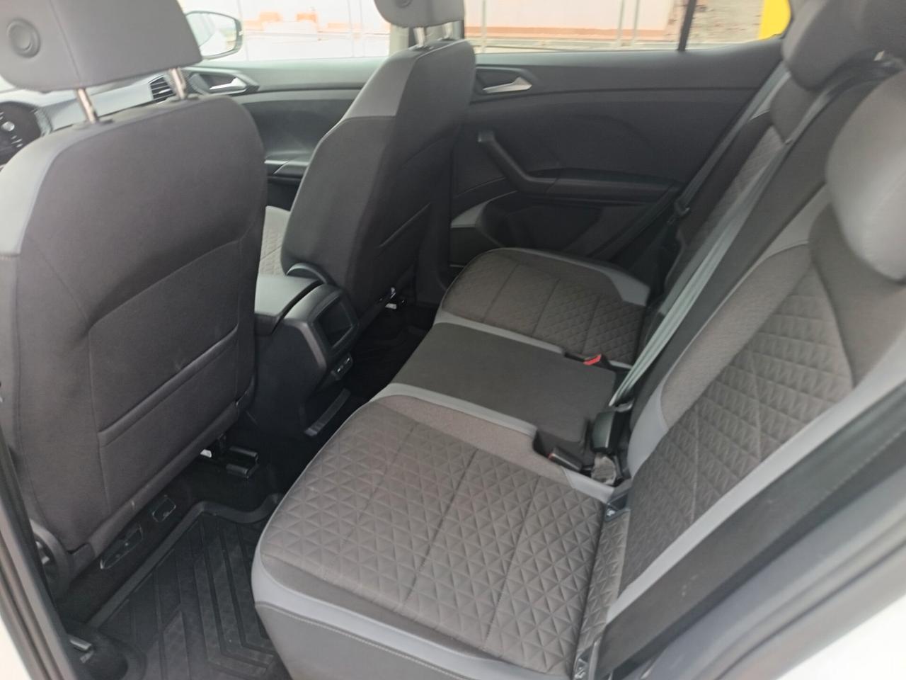 Volkswagen T-Cross 1.0 TSI 110 CV Advanced