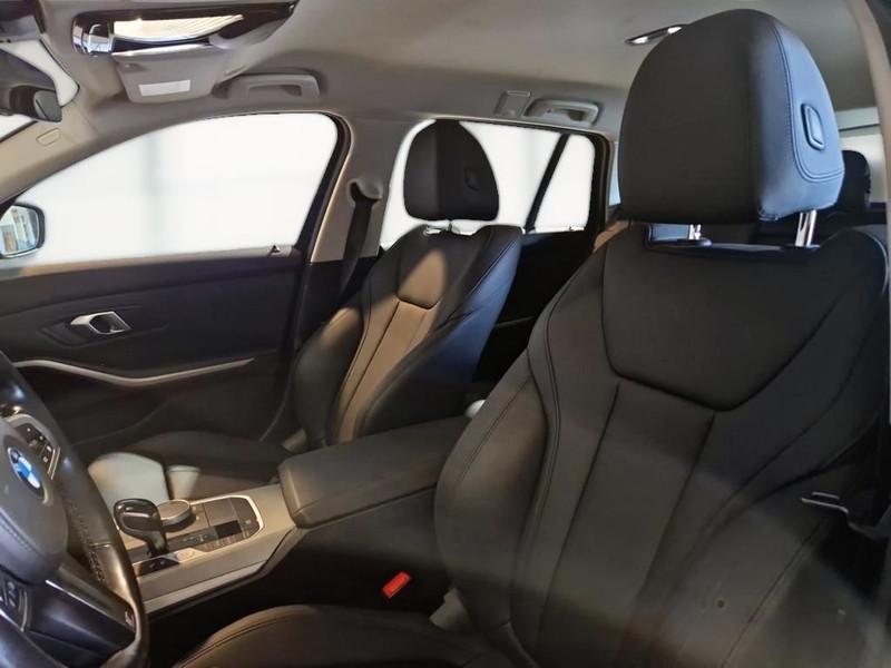 BMW 330 Business Advantage Touring auto