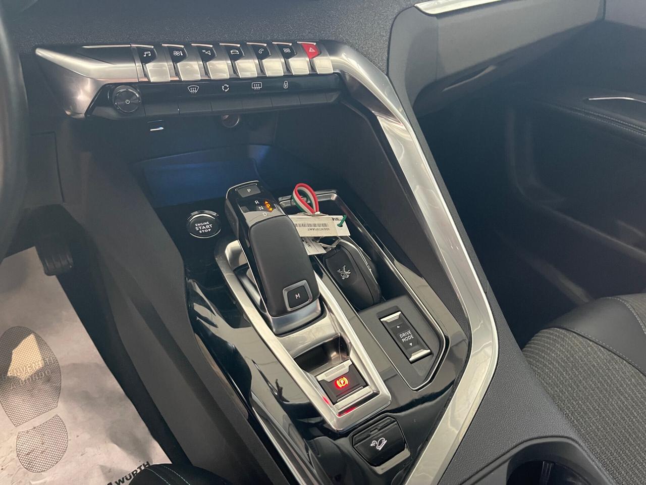 Peugeot 3008 BlueHDi 130 S&S EAT8 Allure Pack NO VINCOLO DI FINANZIAMENTO