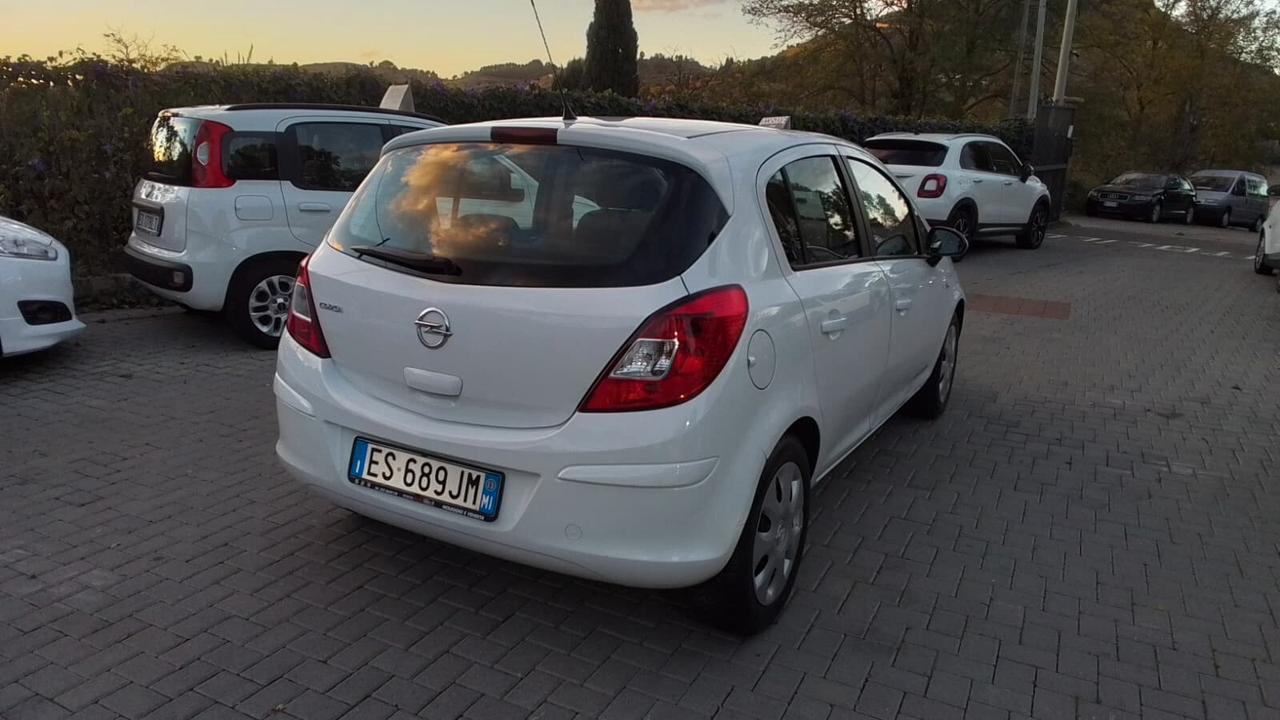 Opel Corsa 1.2 5 porte Edition