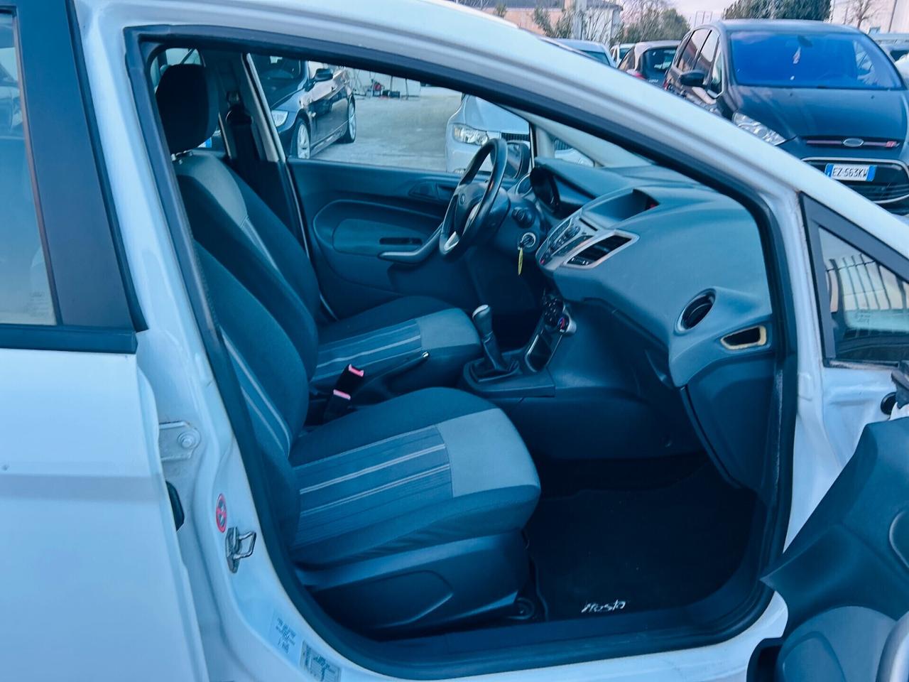 Ford Fiesta 1.4 5 porte Bz.- GPL Titanium