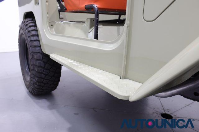 TOYOTA Land Cruiser BJ 42 RESTAURATA