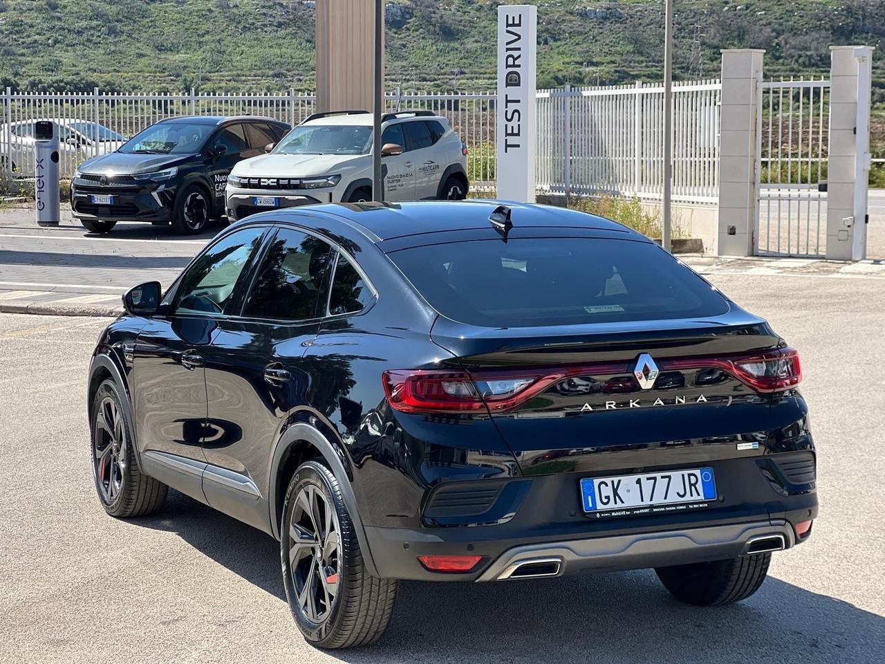 Renault Arkana Hybrid E-Tech 145 CV R.S. Line