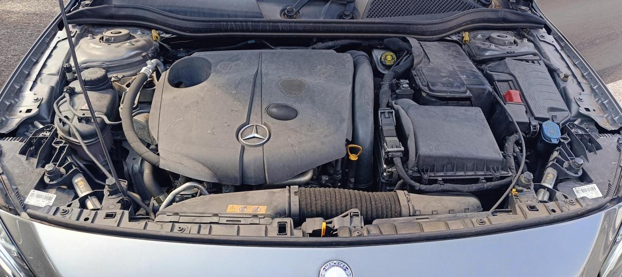Mercedes GLA 200 d (cdi) Premium