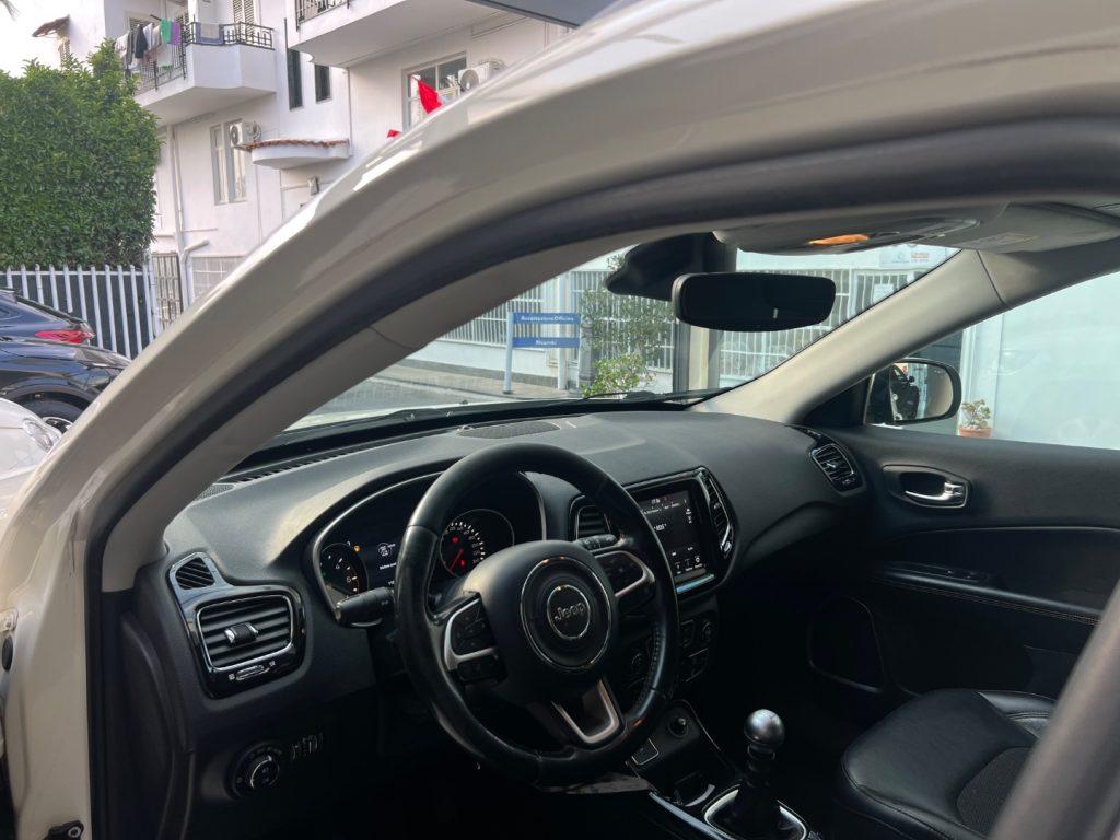 Jeep Compass 1.6 Multijet II 2WD Limited DA€189,00 MENSILI