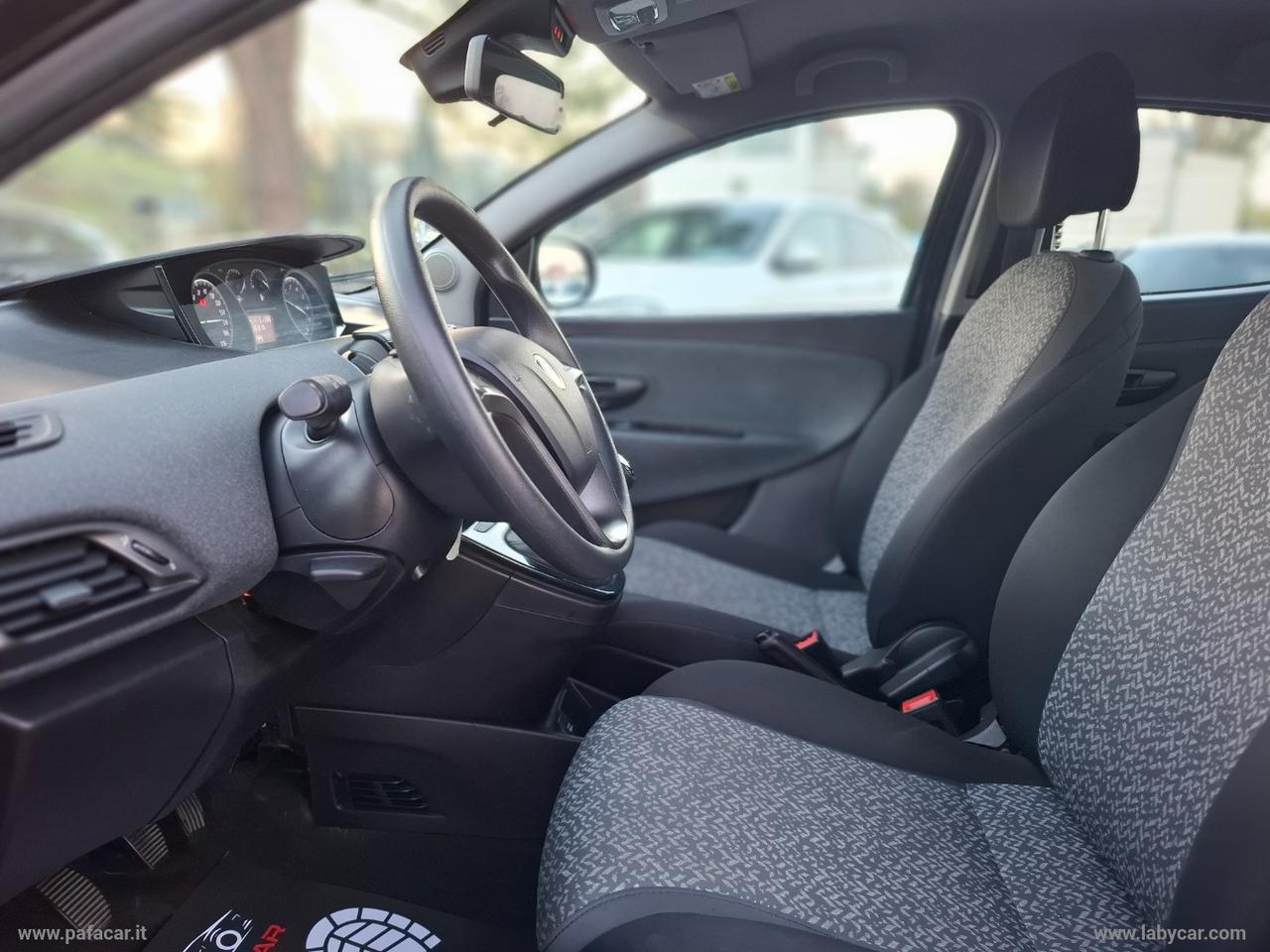 LANCIA Ypsilon 1.0 FireFly 5p.S&S Hybrid Silver