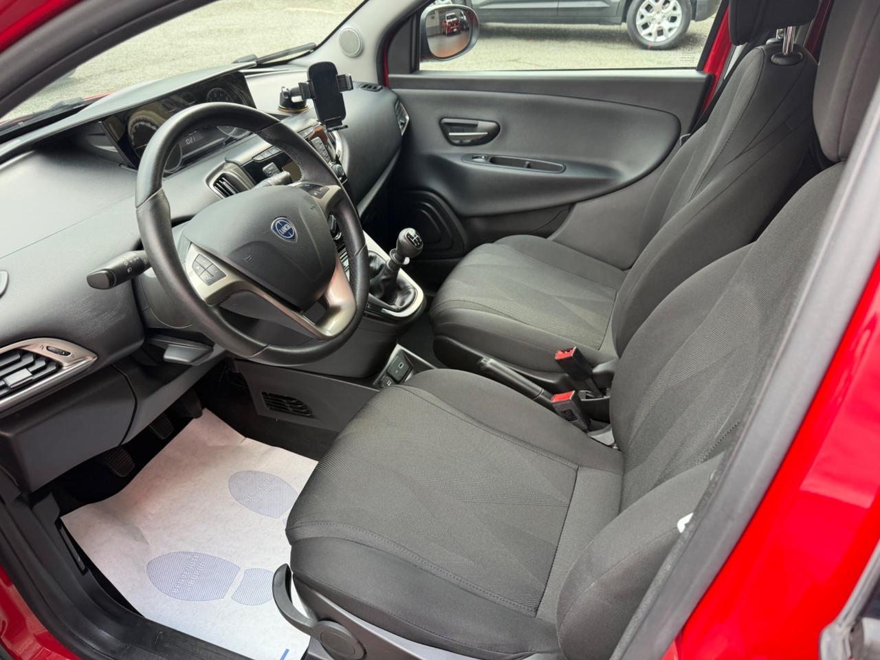 Lancia Ypsilon 1.2 69 CV GPL Elefantino Blu