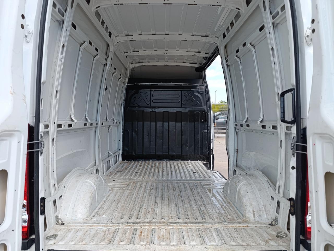 IVECO Daily 35 S12 V H2 3520 E6d-temp
