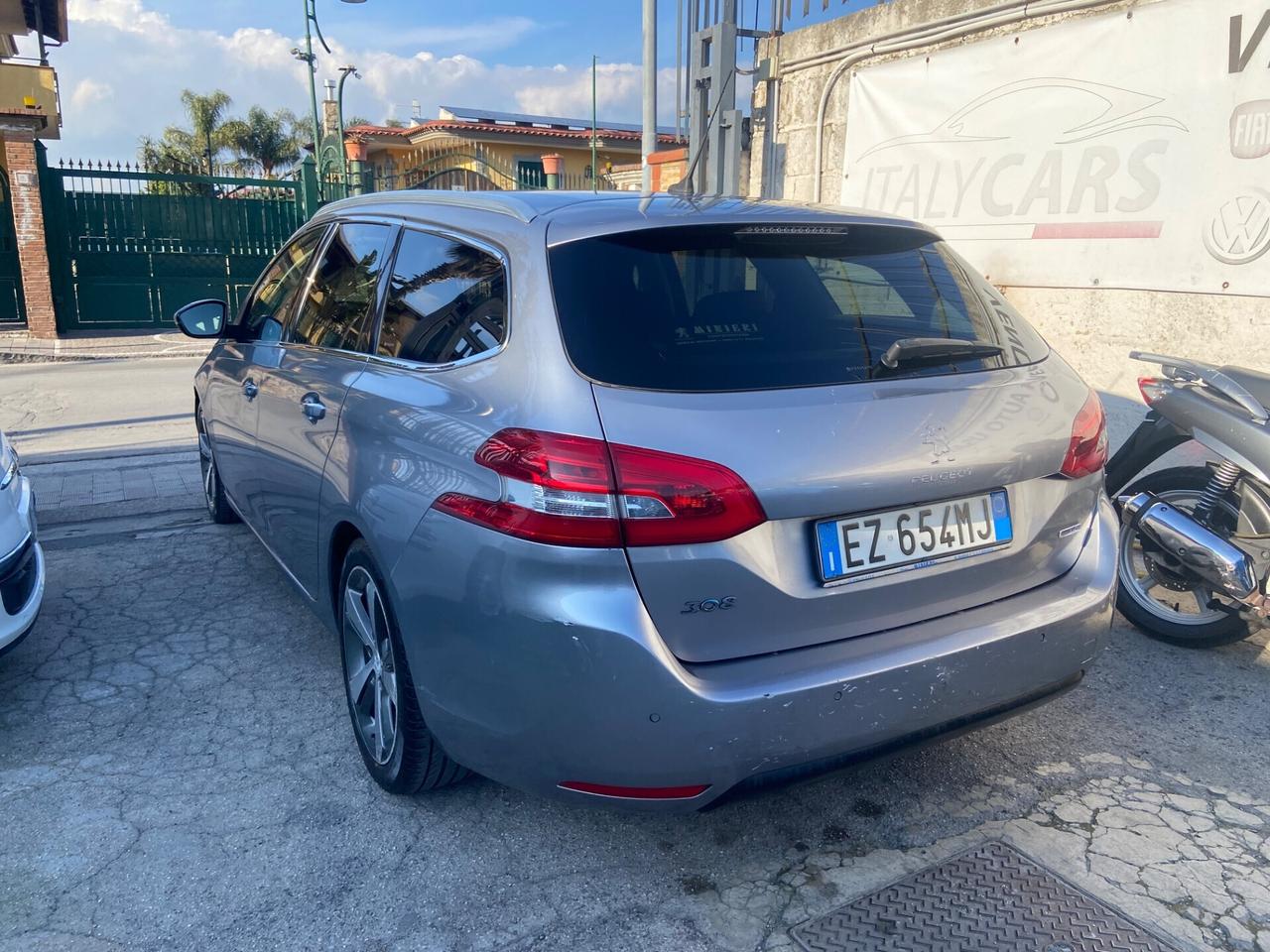 Peugeot 308 BlueHDi 120 S&S SW GT Line (88kw)