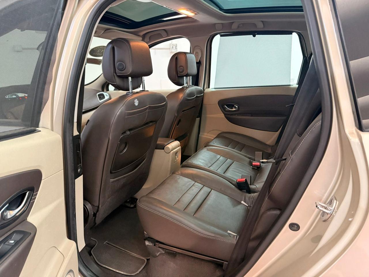 Renault Scenic X-Mod 1.5 dCi 110CVDynamique