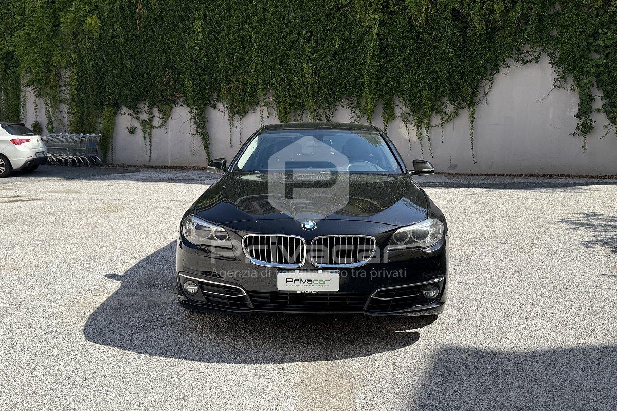 BMW 530d xDrive 249CV Touring Luxury