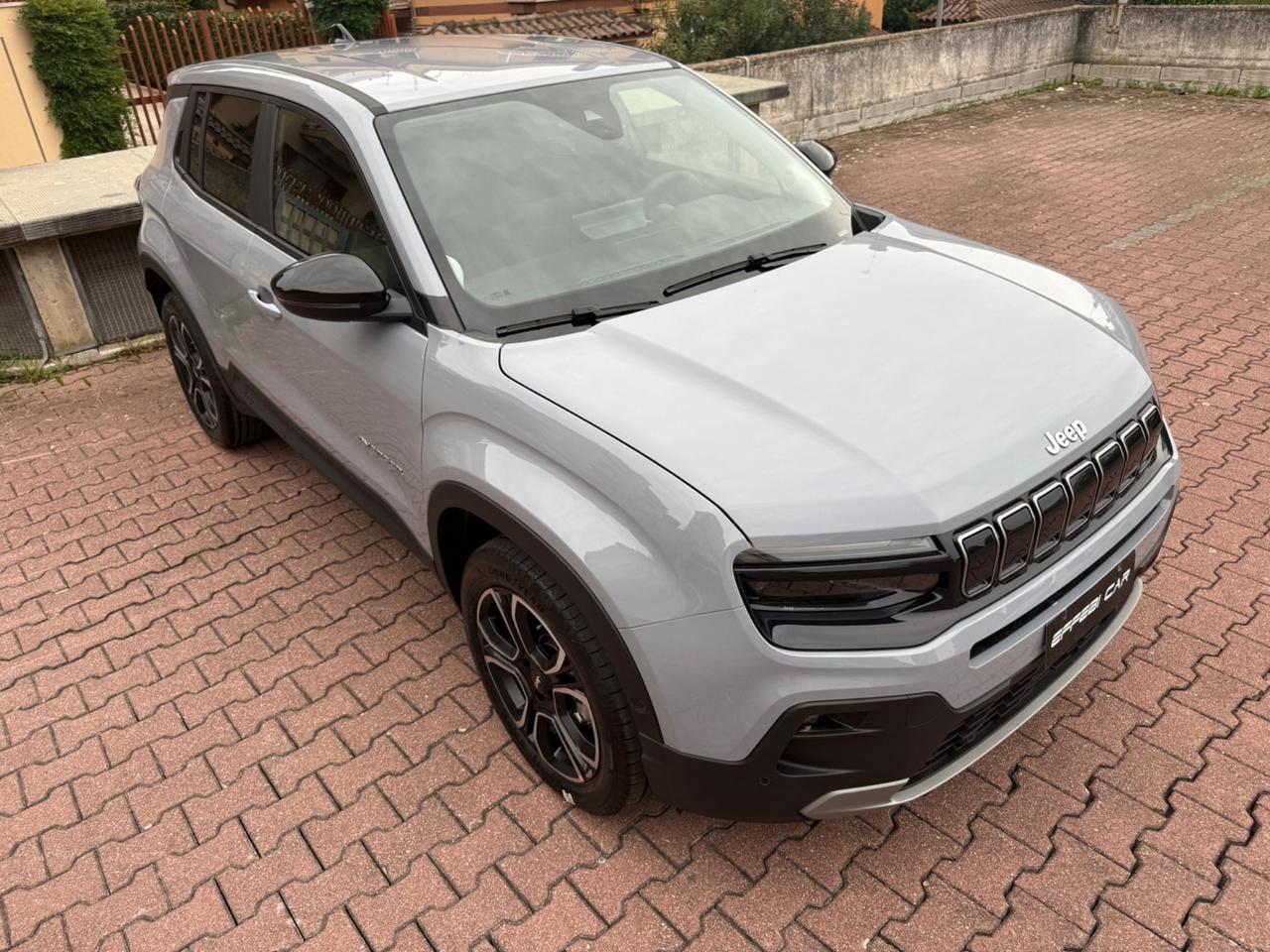 Jeep Avenger 1.2 e-Hybrid 110 cv MHEV Summit