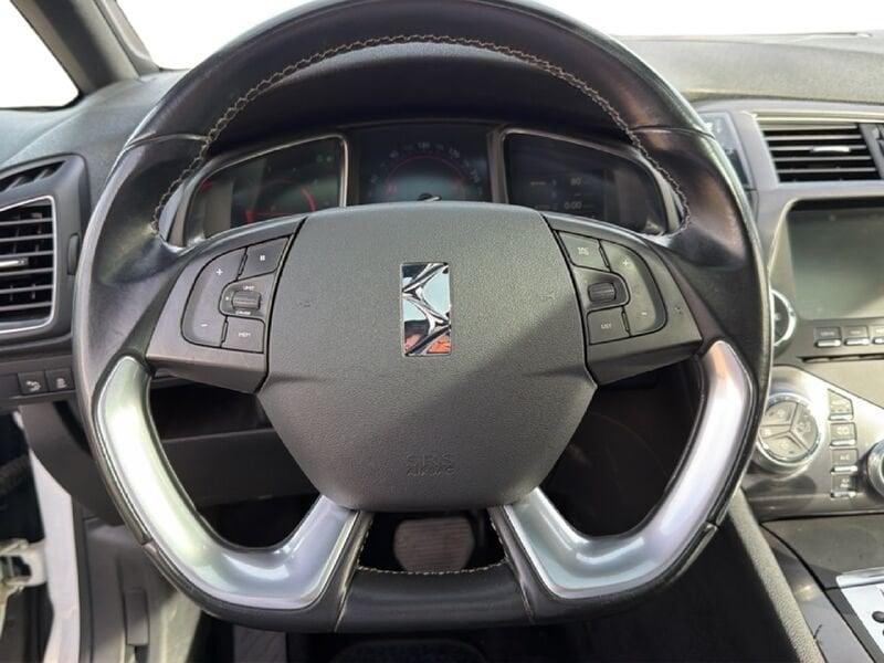 DS DS5 DS 5 BlueHDi 180 S&S EAT6 Sport Chic