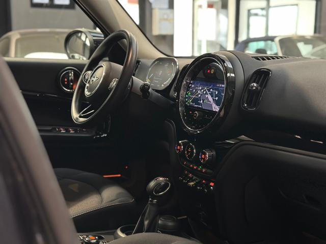 MINI Countryman 1.5 Cooper SE Countryman ALL4 | NEOPATENTATI |