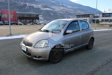TOYOTA Yaris 1.3i 16V cat 5 porte Sol