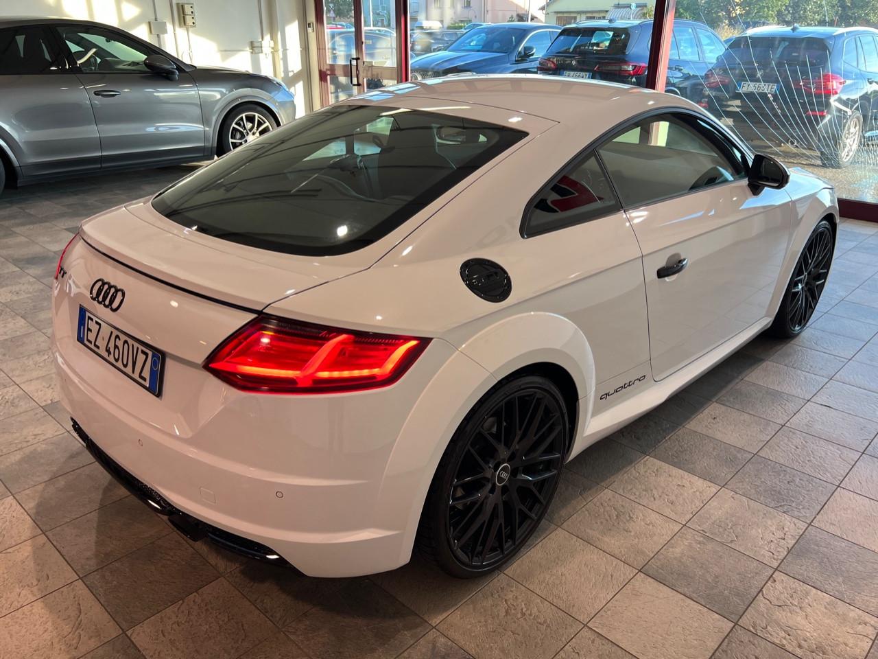 Audi TT 2.0 tfsi S line Sline quattro s-tronic