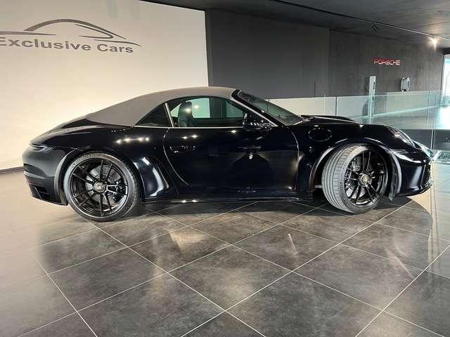 Porsche 992 911 Cabrio 3.0 Carrera 4 GTS auto