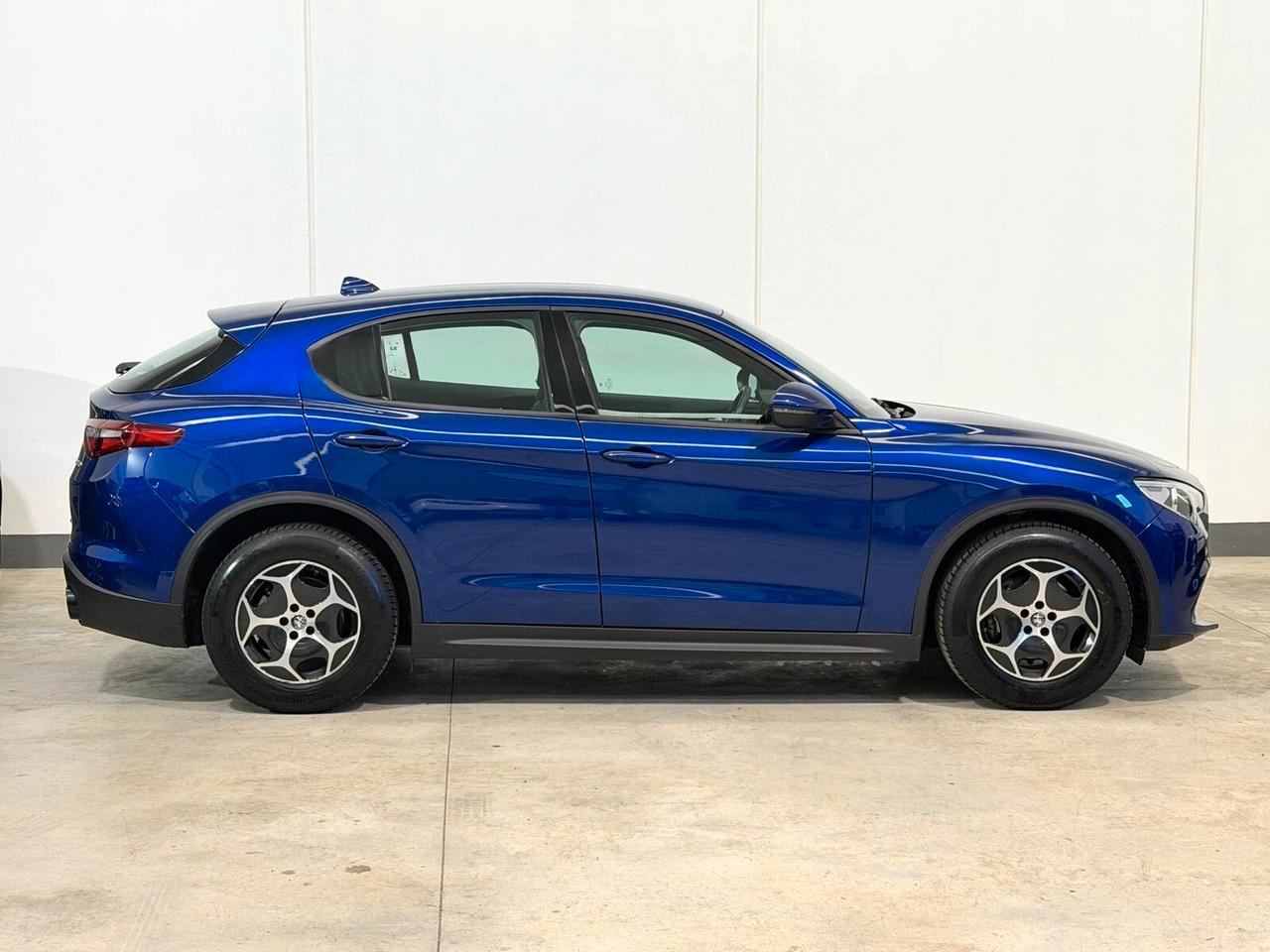 Alfa Romeo Stelvio 2.2 Turbodiesel 160 CV AT8 RWD Super Business