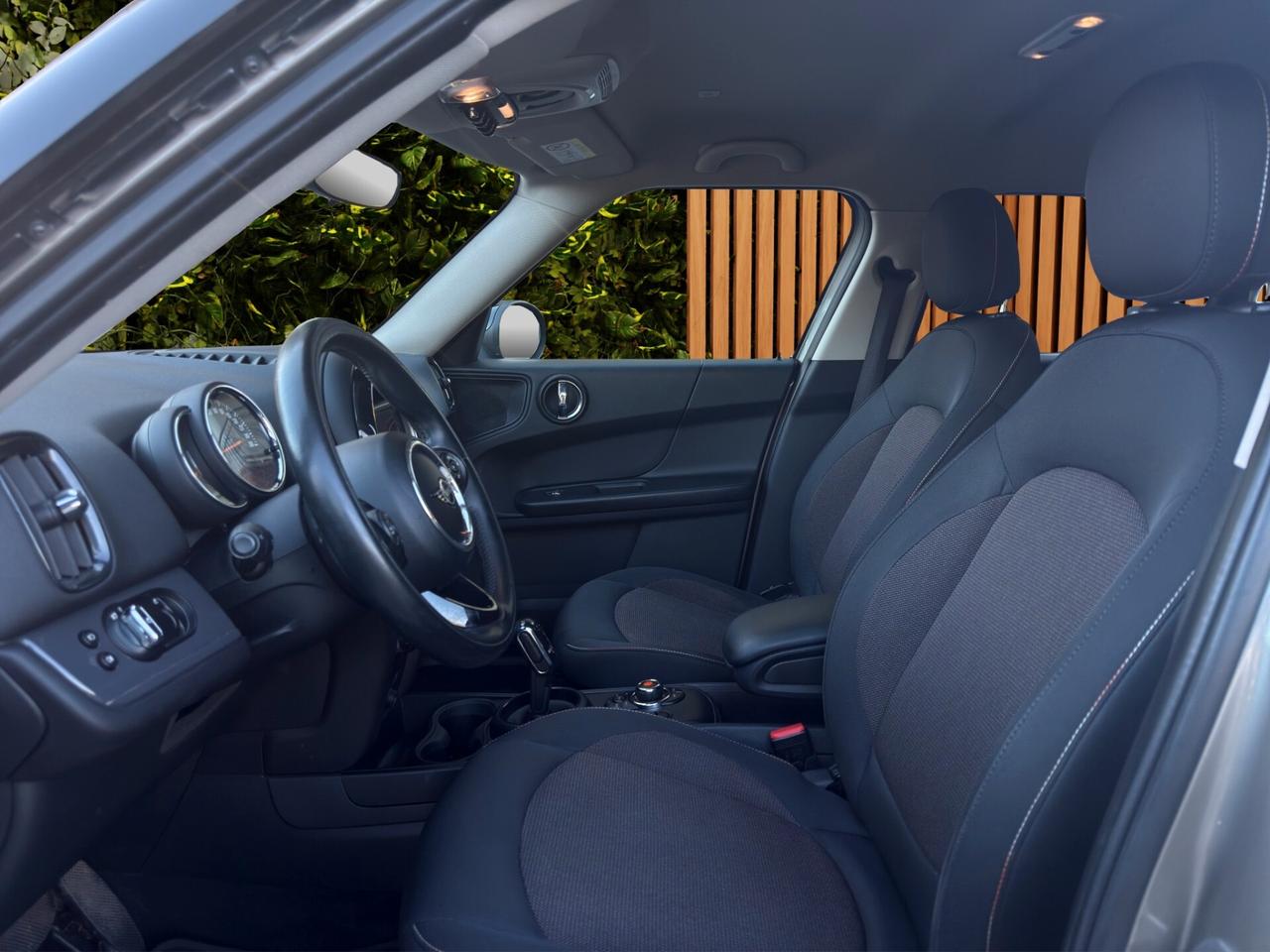 Mini Cooper Countryman 1.5 One D Automatica