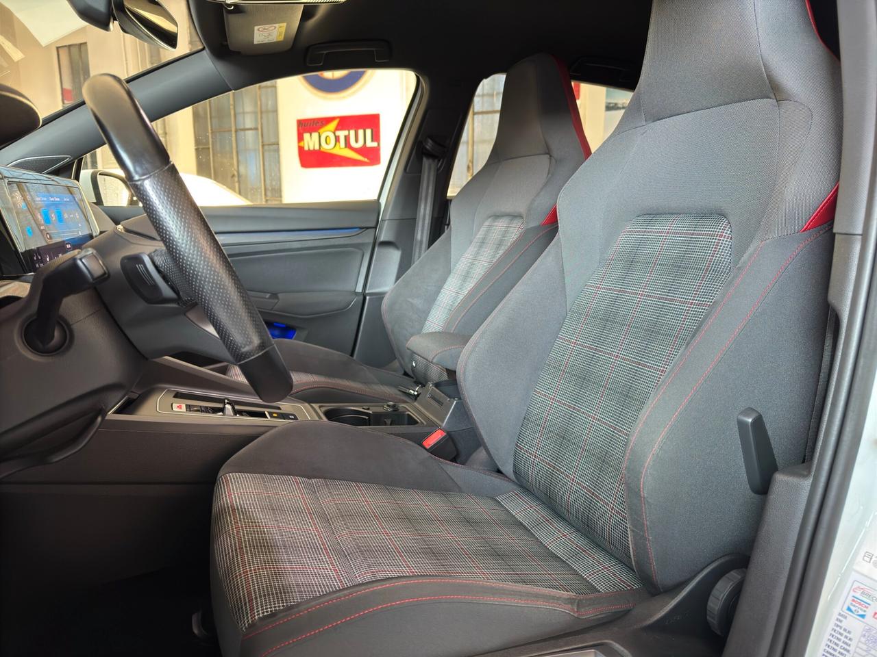 VW GOLF GTI 2.0 DSG 245CV PERFORMANCE
