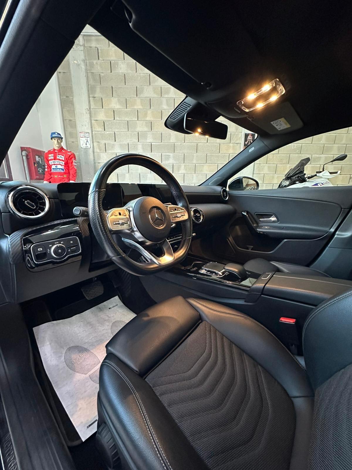 Mercedes-benz A 180 d Automatic - AMG