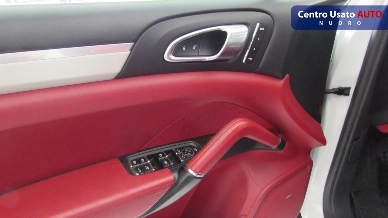 Porsche Cayenne 3.0 Diesel Platinum Edition