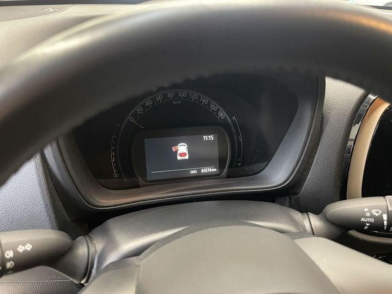 Toyota Aygo X 1.0B (72 CV) Lounge Air S-CVT