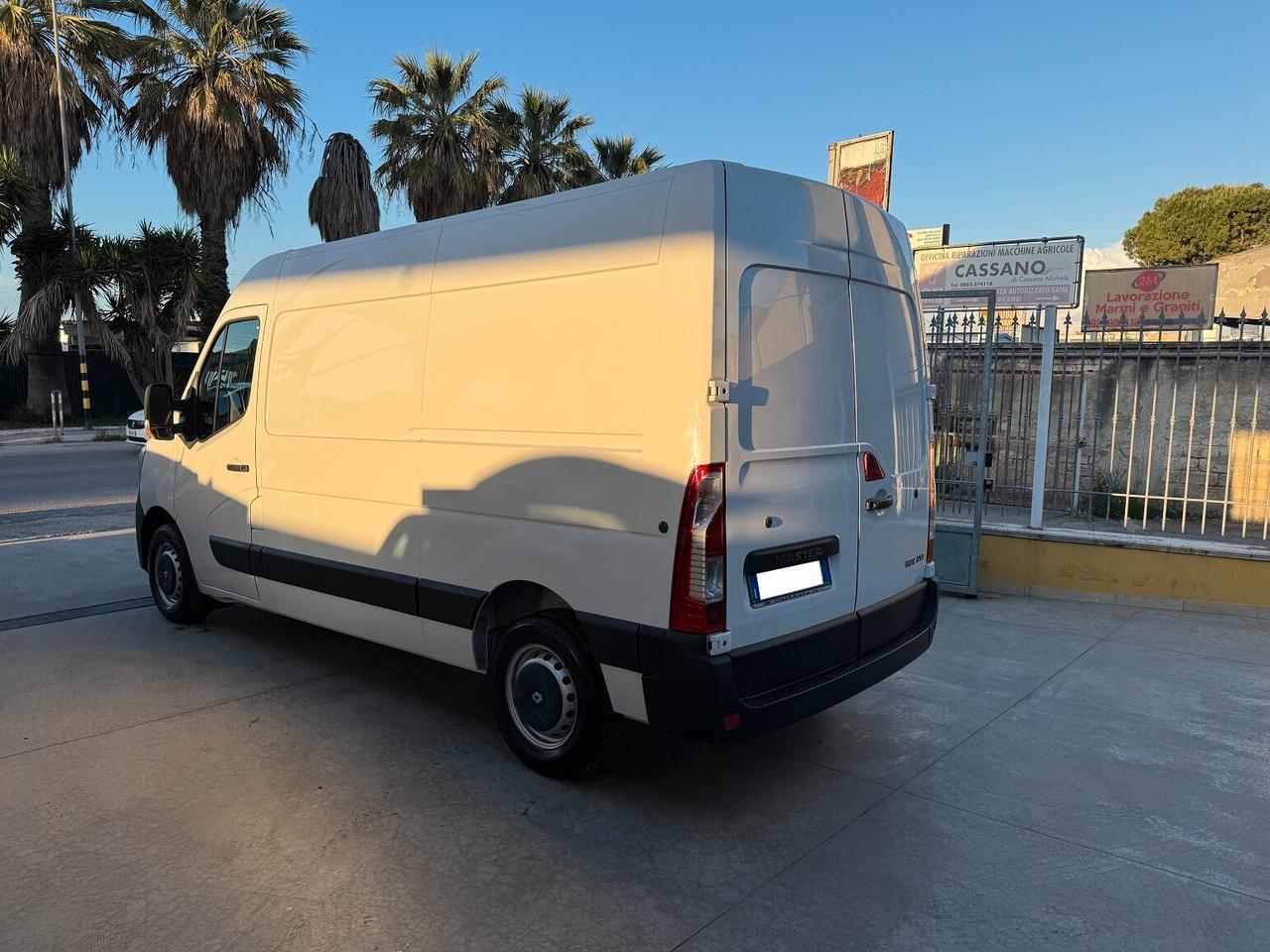 Master 2.3dCi 135cv PERFETTO TAGLIANDATO GOMMATO